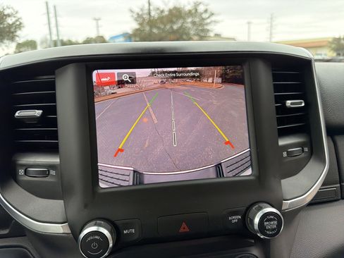 Used 2024 RAM 2500 Big Horn image 29