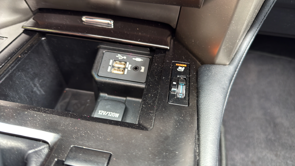 Used 2021 Lexus GX 460 AWD/4WD image 28