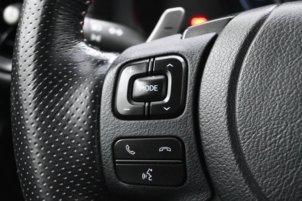 Used 2023 Lexus IS 350 F Sport w/ Memory Package RWD image 7