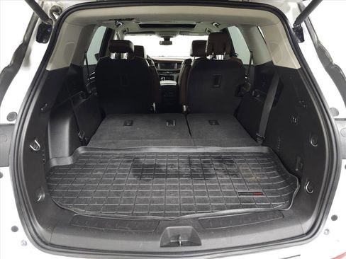 Used 2018 Buick Enclave Avenir image 7