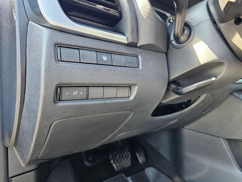 Used 2021 Nissan Rogue SV AWD/4WD image 21