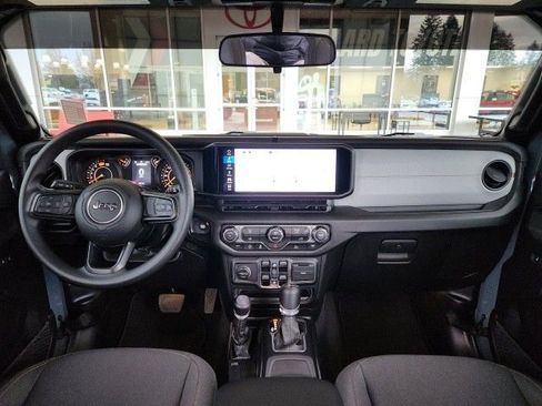 Used 2025 Jeep Wrangler Sport image 14