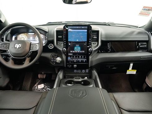 New 2026 RAM 1500 Laramie AWD/4WD image 10