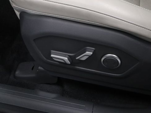 Used 2025 Hyundai Santa Fe SEL FWD image 22