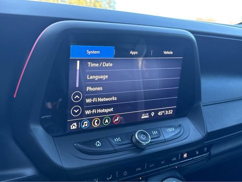 Used 2019 Chevrolet Camaro LT image 8