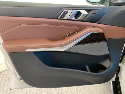 New 2026 BMW X5 xDrive40i AWD/4WD image 12