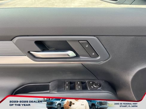 New 2026 GMC Terrain Elevation image 22