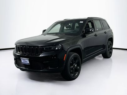 Used 2023 Jeep Grand Cherokee Altitude
