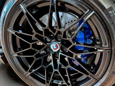 Used 2022 BMW M4 xDrive Competition w/ Executive Package image 10