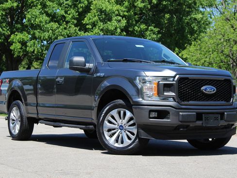 Used 2018 Ford F150 XL w/ Equipment Group 101A Mid AWD/4WD image 1