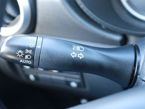 Used 2024 Nissan Versa S image 19