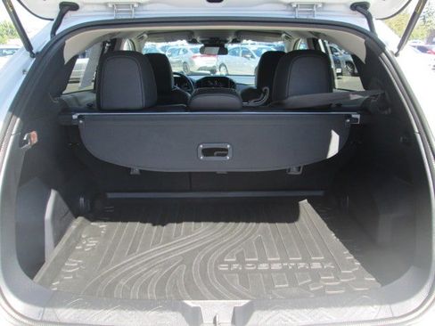 Used 2024 Subaru Crosstrek 2.5i Limited image 12