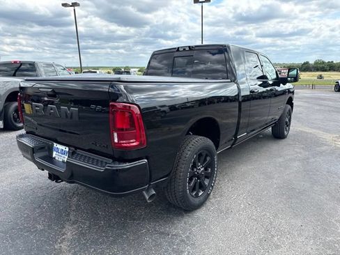 New 2026 RAM 3500 Laramie AWD/4WD image 6