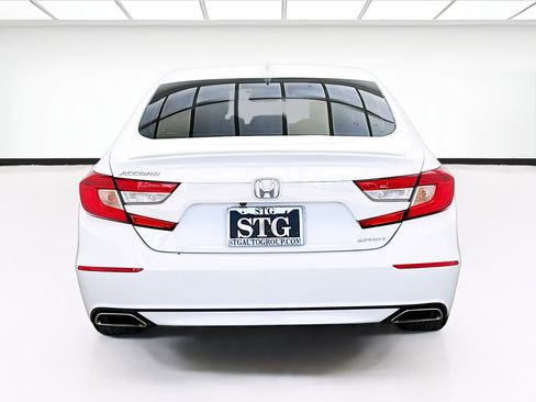 Used 2019 Honda Accord Sport image 5