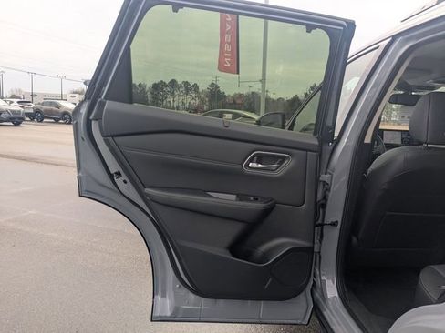 New 2026 Nissan Rogue Platinum w/ Platinum Premium Package AWD/4WD image 26