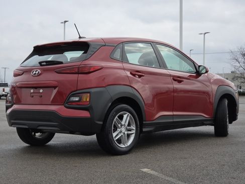 Used 2019 Hyundai Kona SE w/ Cargo Package image 14