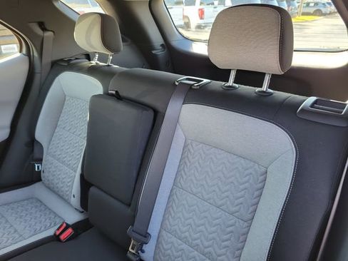 Certified 2024 Chevrolet Equinox LS w/ Driver Confidence II Package image 8