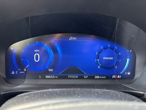 Used 2020 Ford Escape Titanium image 30