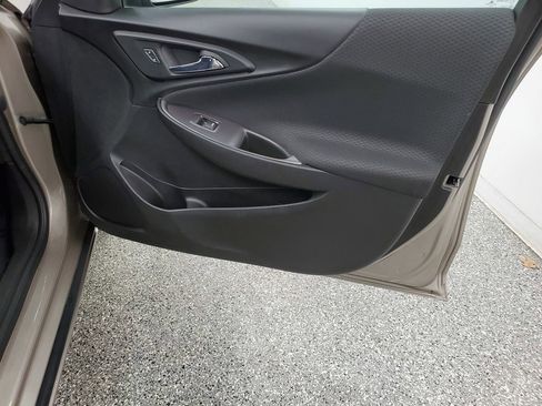 Used 2022 Chevrolet Malibu LS image 18