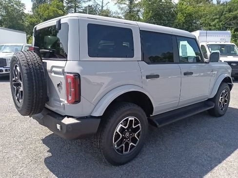 New 2026 Ford Bronco Outer Banks AWD/4WD image 3