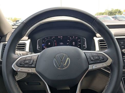 Used 2022 Volkswagen Atlas SE FWD image 19