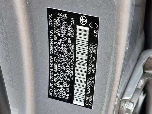 Used 2025 Toyota Prius LE FWD image 24