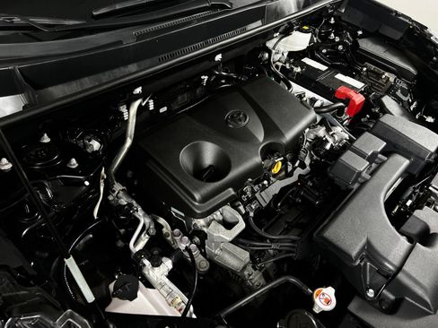 Certified 2024 Toyota RAV4 XLE FWD image 10