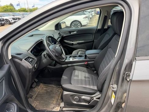 Certified 2024 Ford Edge SE w/ Black Appearance Package AWD/4WD image 12