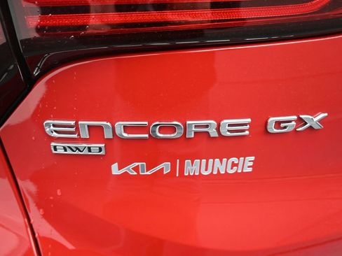 Used 2026 Buick Encore GX Sport Touring w/ Comfort Package AWD/4WD image 10