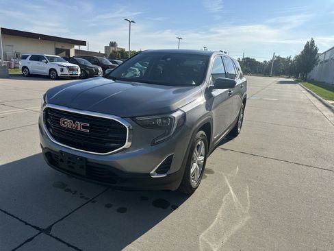 Certified 2018 GMC Terrain SLE FWD image 18