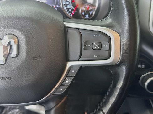 Used 2020 RAM 1500 Big Horn RWD image 15