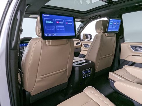 Used 2024 Chevrolet Tahoe Premier RWD image 43