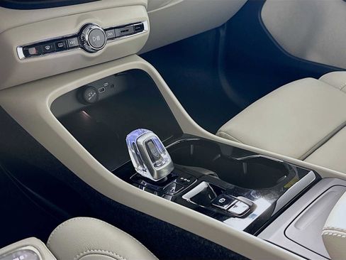 New 2026 Volvo XC40 B5 Plus w/ Protection Package Premier image 16