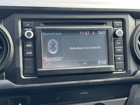 Used 2019 Toyota Tacoma SR w/ SR Convenience Package image 24