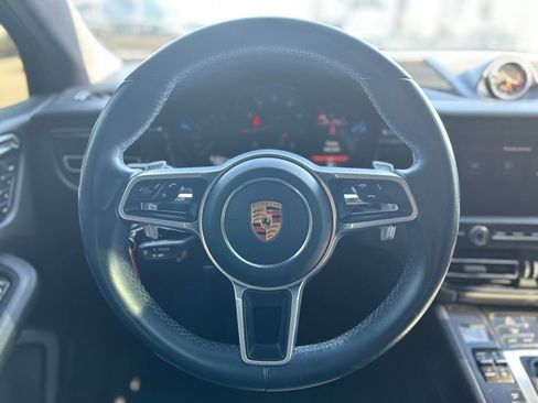 Used 2020 Porsche Macan image 14