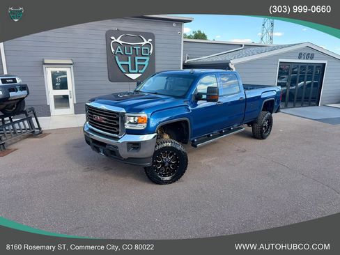 Used 2018 GMC Sierra 2500 4x4 Crew Cab image 2