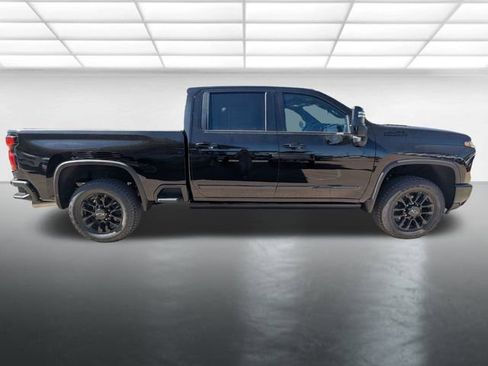 New 2026 Chevrolet Silverado 2500 High Country w/ Midnight Edition image 34