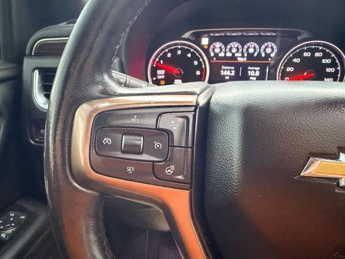 Used 2021 Chevrolet Tahoe High Country w/ Premium Package RWD image 16