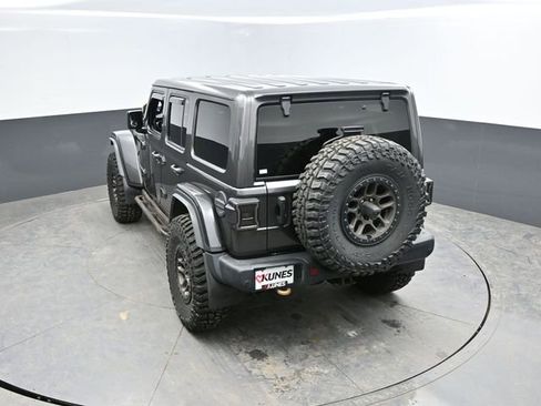 Used 2021 Jeep Wrangler Unlimited Rubicon w/ Xtreme Recon 35" Tire Package image 40
