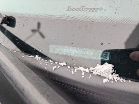 Used 2024 Ford Expedition Max Limited image 40