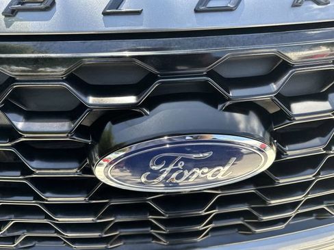 Used 2025 Ford Explorer ST-Line AWD/4WD image 10