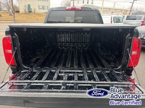 Used 2022 Chevrolet Colorado LT w/ Safety Package image 41