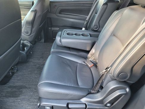 Certified 2024 Honda Odyssey EX-L image 10