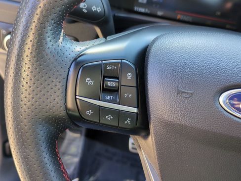 Used 2023 Ford Escape ST-Line w/ Tech Pack #1 image 18