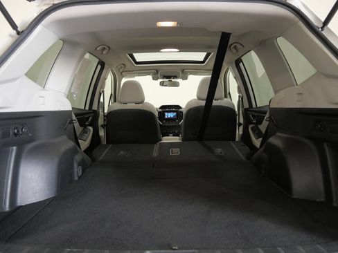 Used 2019 Subaru Forester Premium AWD/4WD image 27