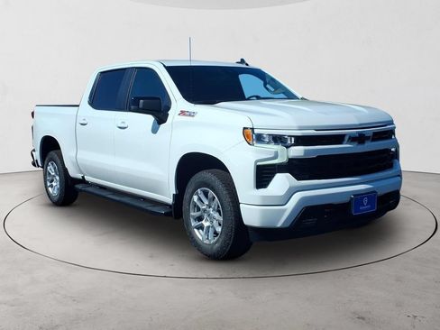 New 2026 Chevrolet Silverado 1500 RST w/ Z71 Off-Road Package AWD/4WD image 3