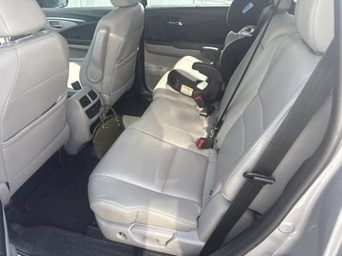Used 2021 Honda Pilot Special Edition image 30