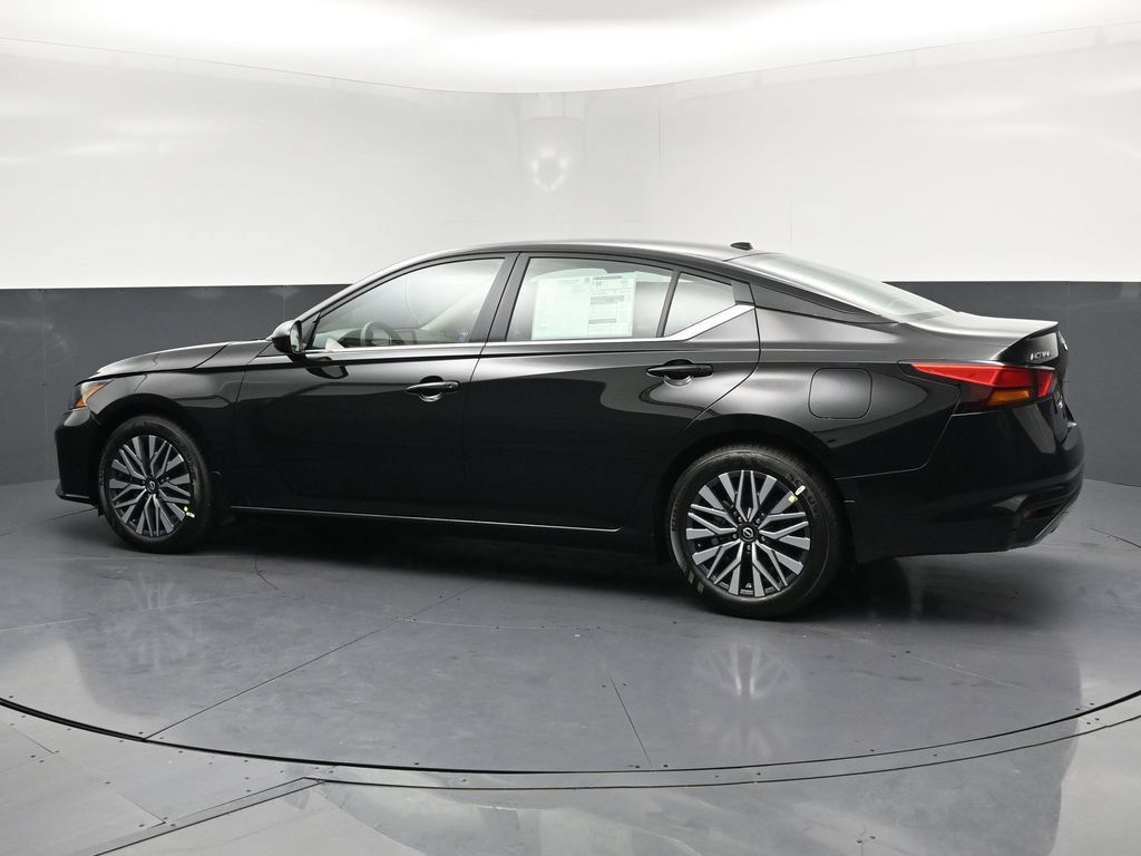 New 2026 Nissan Altima 2.5 SV FWD image 26