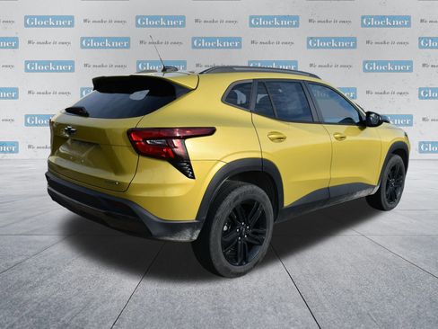 Used 2024 Chevrolet Trax ACTIV w/ Driver Confidence Package image 6