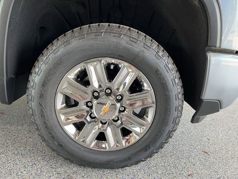 New 2026 Chevrolet Silverado 2500 High Country w/ High Country Premium Package AWD/4WD image 34